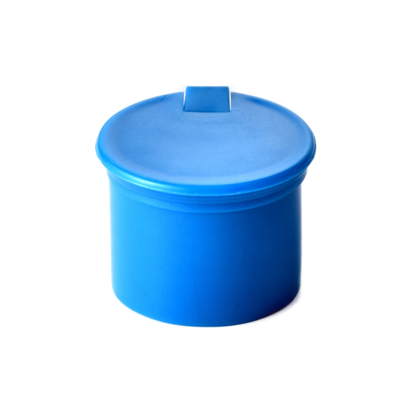 20/410 PP flip top cap for hair care and household care packaging, front view closed